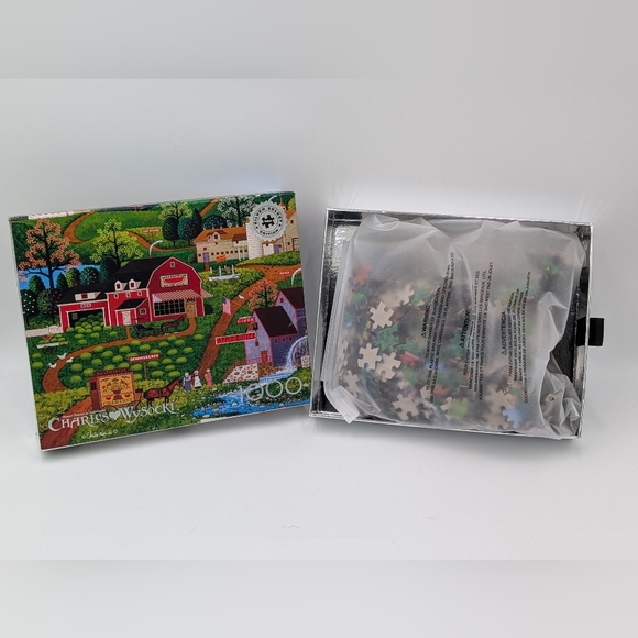 Charles Wysocki 1000 Piece Puzzle Set And Five Crown Card Game - Picture 3 of 4